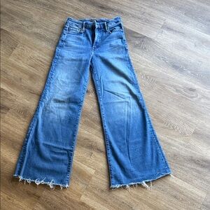 MOTHER Distressed Hem Wide-Leg Jeans - Blue
